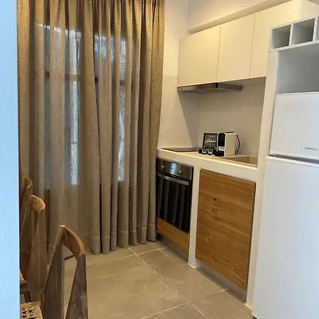 Aelia Apartment *