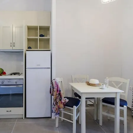 Aelia Apartment Aegiali